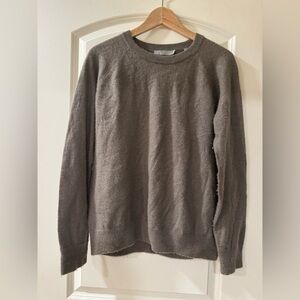 100% Cashmere Vince Knit Sweater